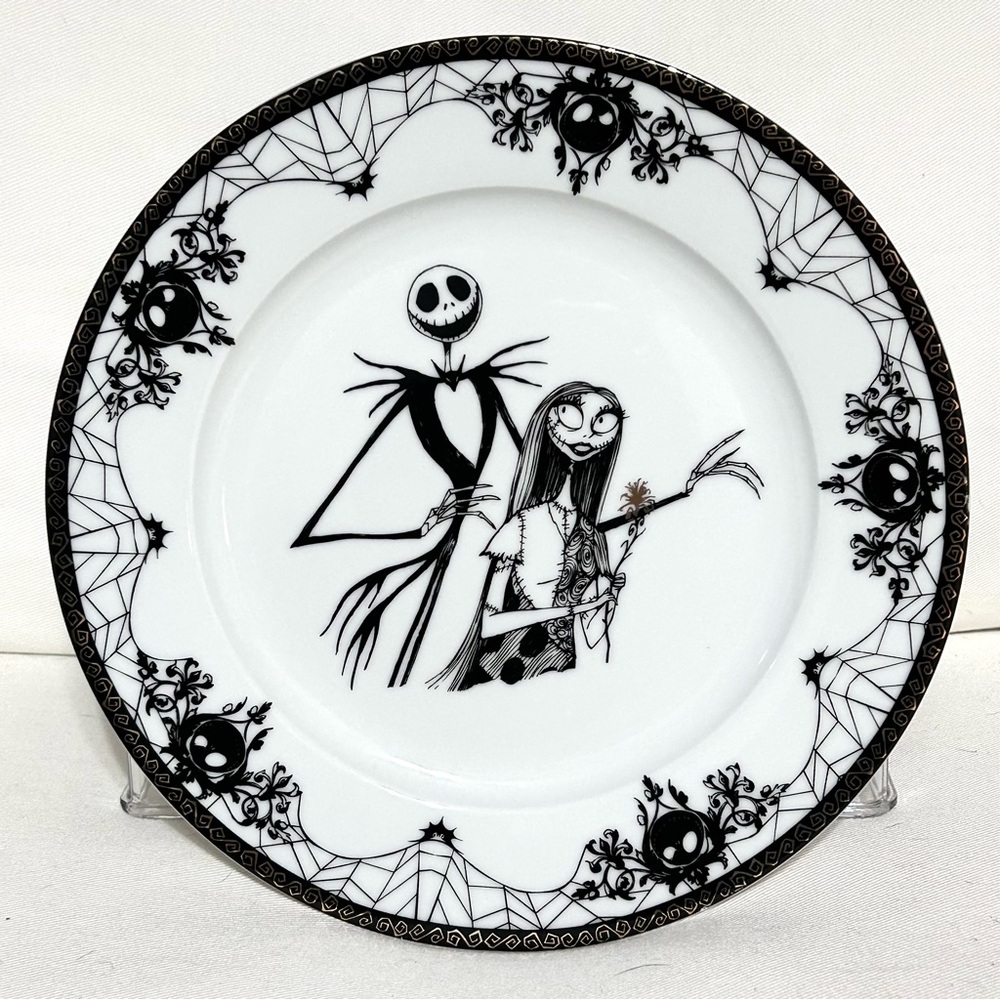 Set of Two Disney’s Nightmare Before Christmas Decorative Plates
